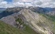 38 Panorama verso il Pizzo di Roncobello e le Orobie...